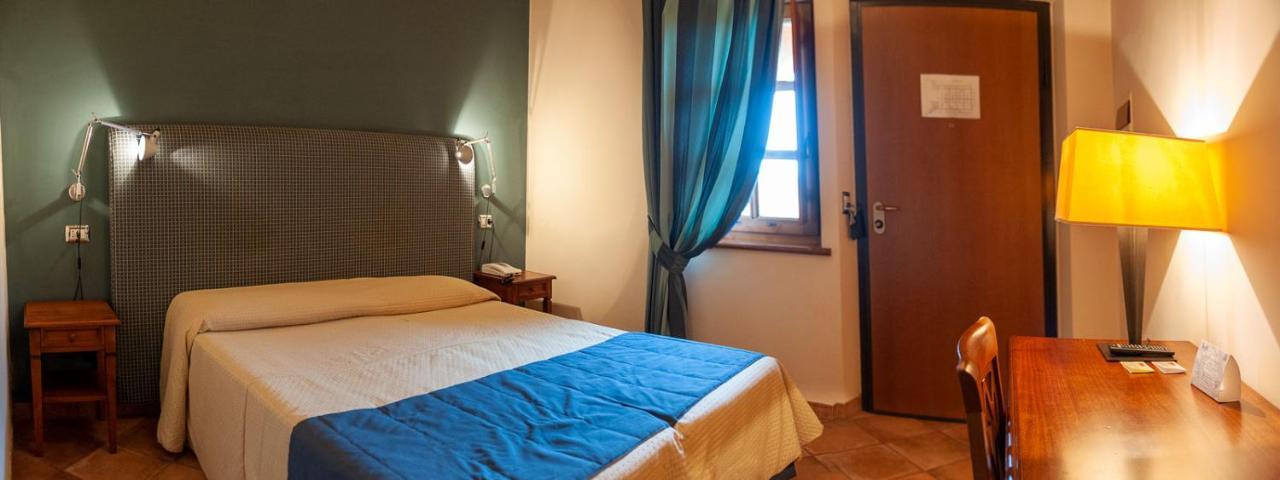 Hotel La Fattoria San Giovanni Di Baiano Kültér fotó