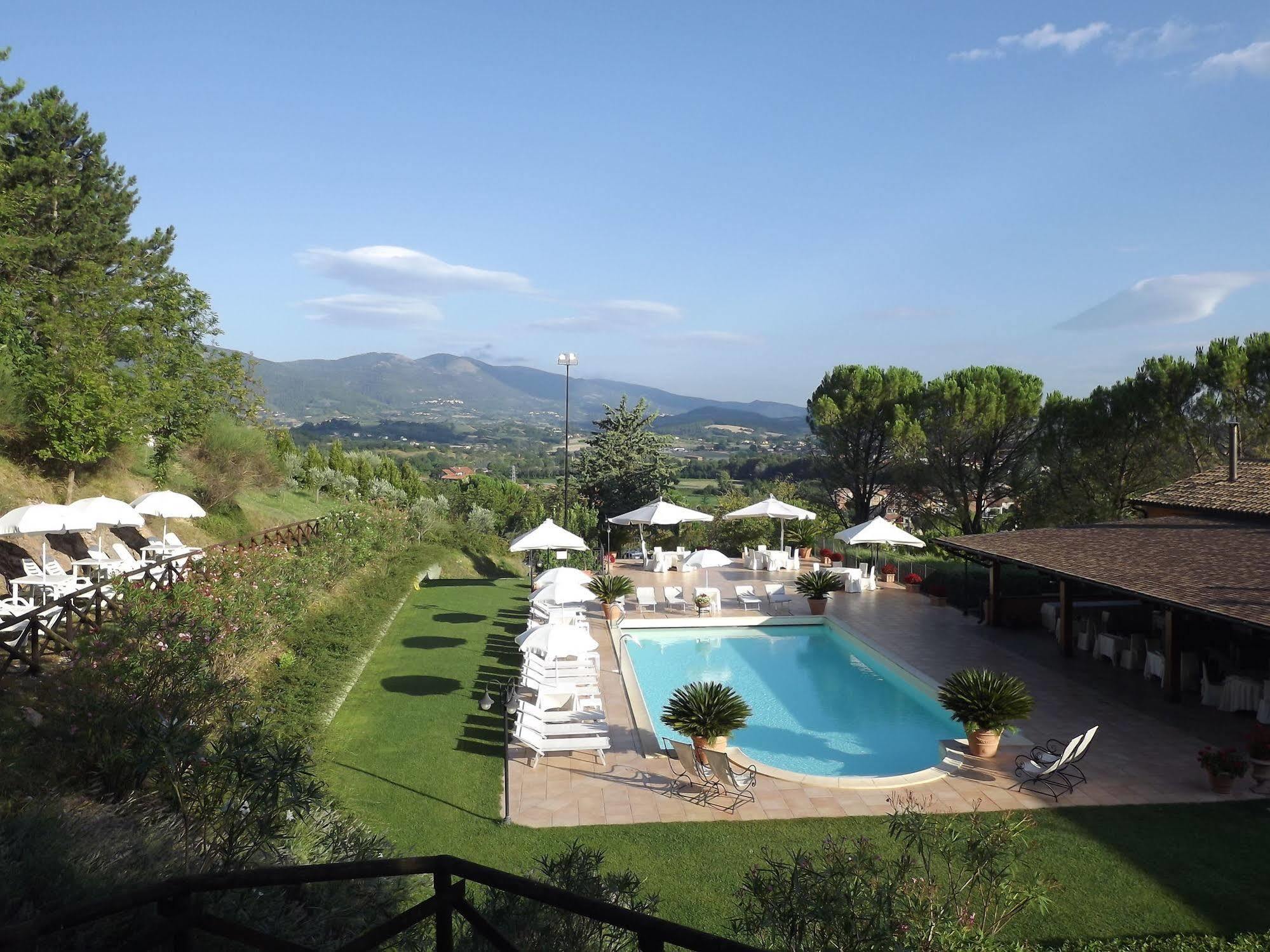 Hotel La Fattoria San Giovanni Di Baiano Kültér fotó
