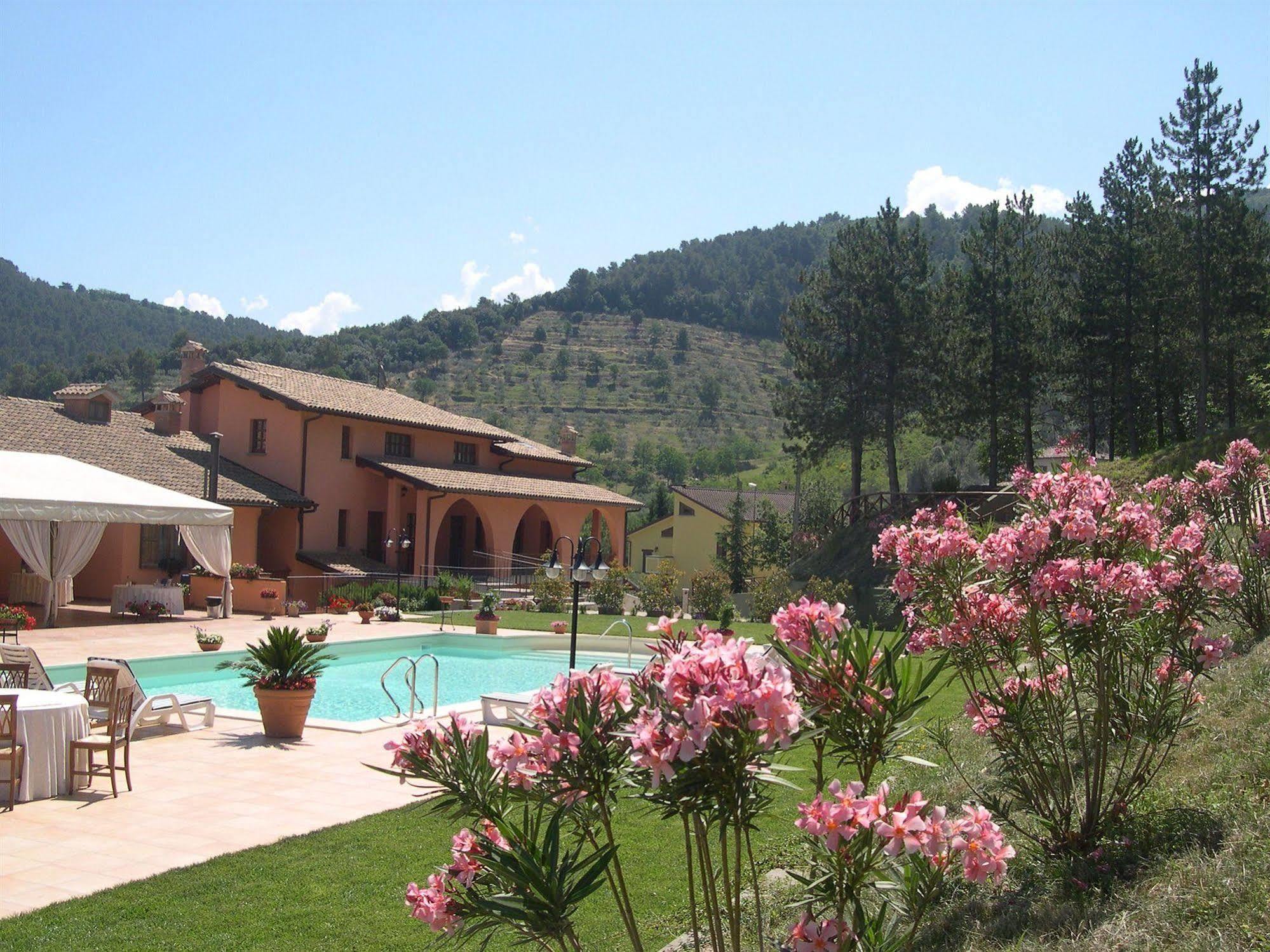 Hotel La Fattoria San Giovanni Di Baiano Kültér fotó